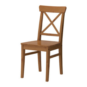 drewniane krzesło