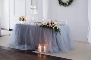 tiulowy skirting